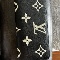 Louis Vuitton Wallet 