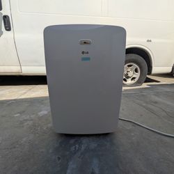 LG Portable Air Conditioner 