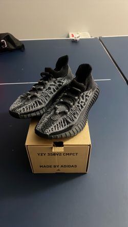 Adidas YZY 350V2 CMPCT shoes