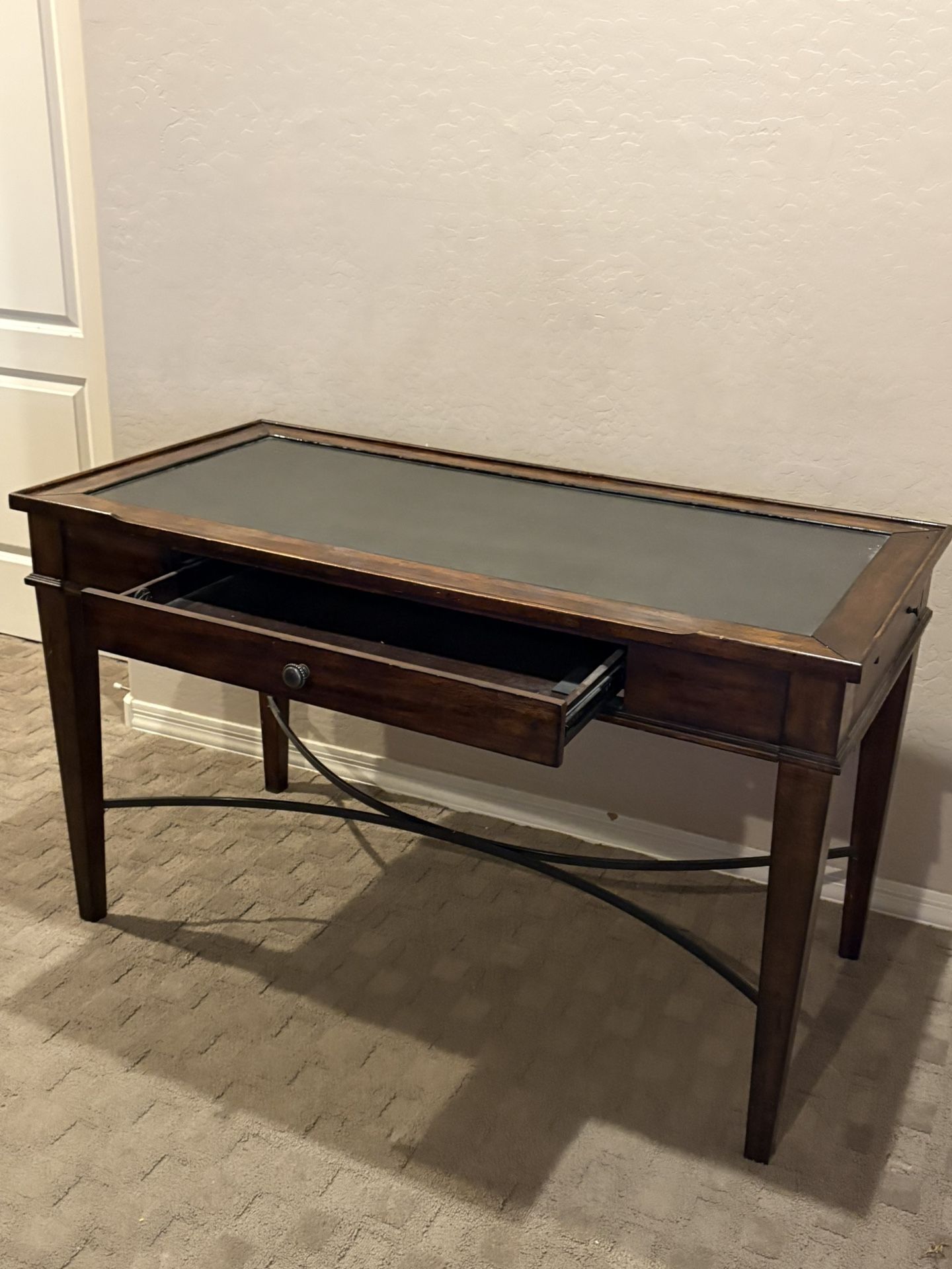 Computer Desk (wood And Zinc)