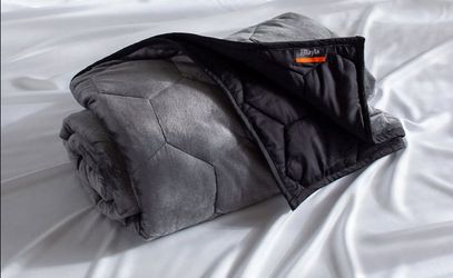 Layla Queen weighted blanket