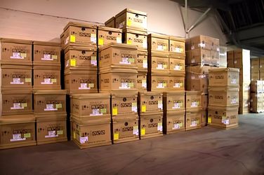 BUSINESS AC UNITS"" "OVER STOCK" " BLOW OUT SALE" "YORK" 2 TONS UP TO 20 TONS. - 460V Package Units. ALL 460V - 3 PHASE. BLOW OUT SALE