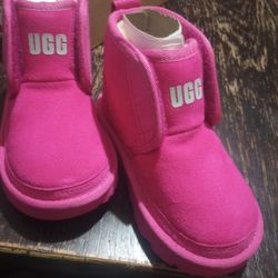 Pink Toddler Uggs