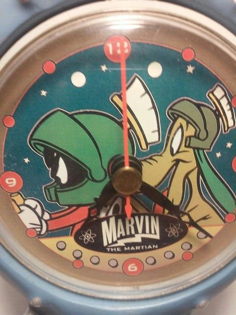 MARVIN THE MARTIAN SPACE SHIP CLOCK