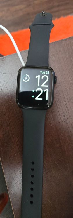 Apple watch 9.4