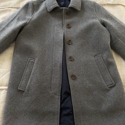 Grey Womans Coat With Wooden Buttons Size 8
