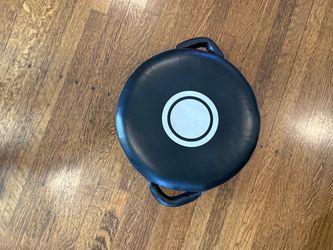 Combat corner Round Boxing Strike Pad