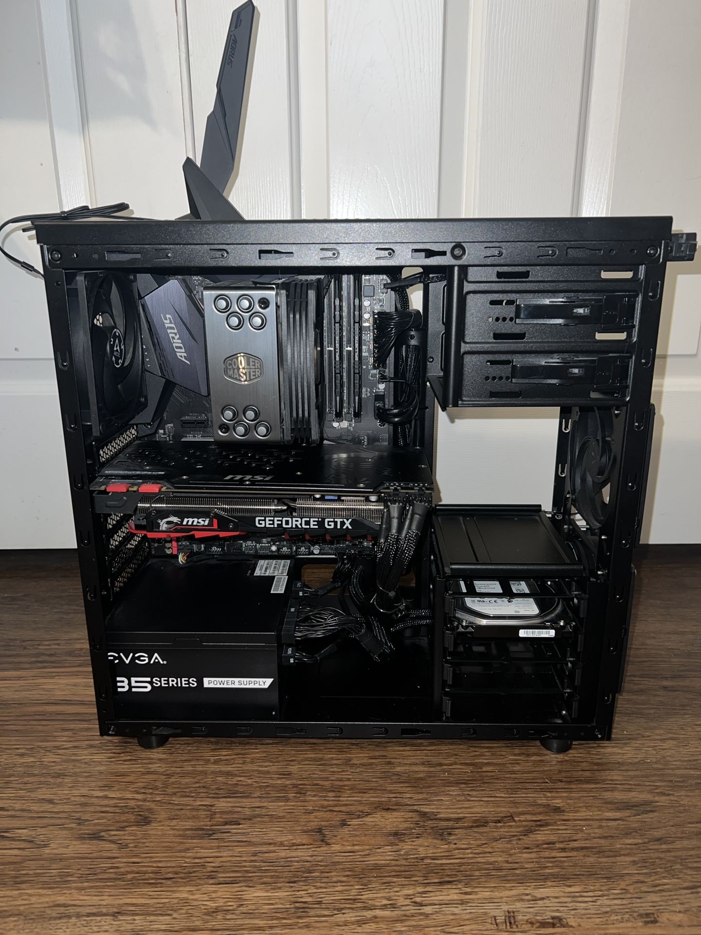 Custom Gaming PC 144 Hz Monitor Bundle – GTX 1080 Ti i5 10400