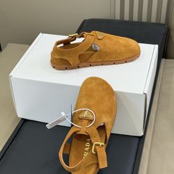 Pr,ada   Birken  