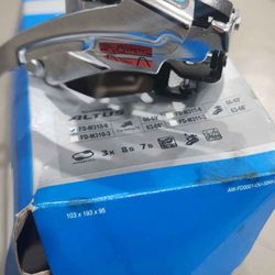 Shimano FD-M310 Aultus Front Derailleur (28.6-34.9-mm 3x7/8 Speed Low-Clamp)