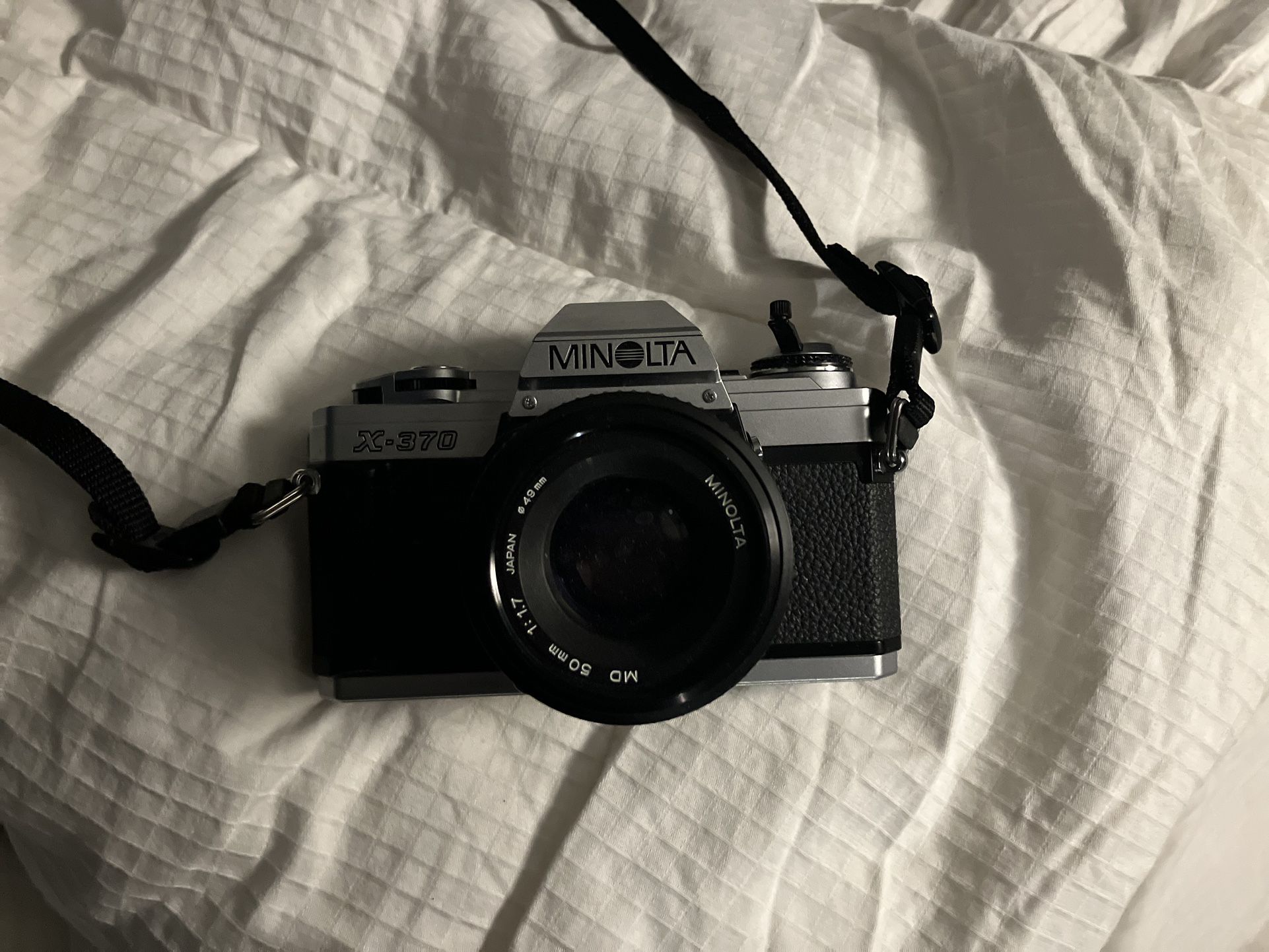 Minolta X~370 Camera