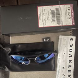 Oakley Sunglasses Forager Black Polarized Blue Lenses