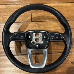 17-19 Audi Q7 Steering Wheel