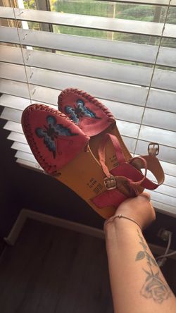 Huaraches Size 9