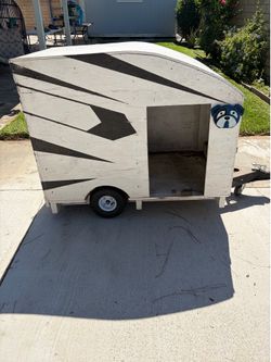 Dog House