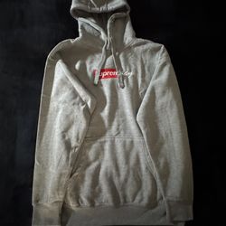 SUPREMACY HOODIE 