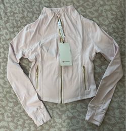 Lululemon 🌸 and Gold Zippers Cropped Jacket $65 **READ DESCRIPTION**