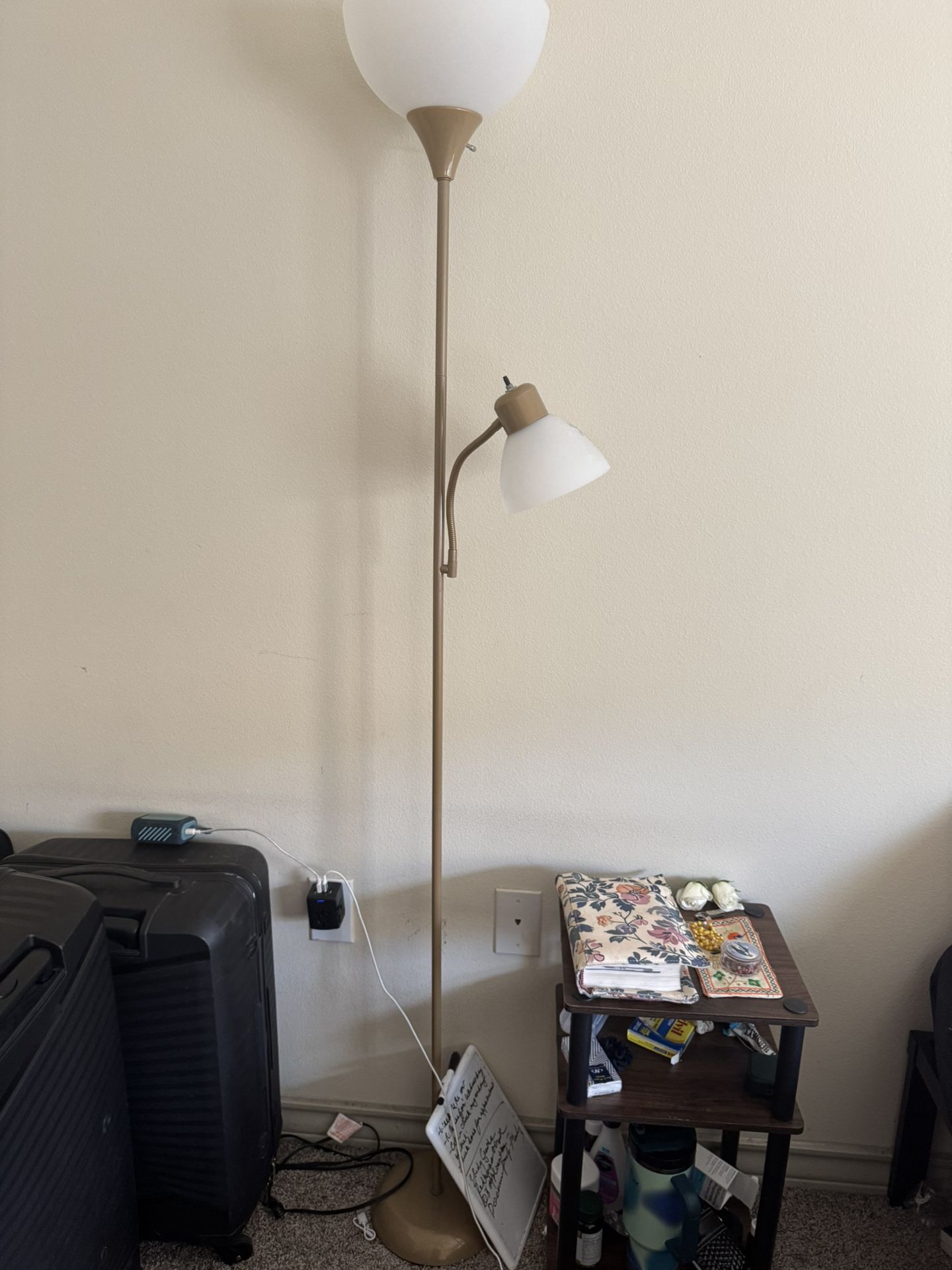 BEDROOM LIGHT BULBS INCLUDED BRAND NEW