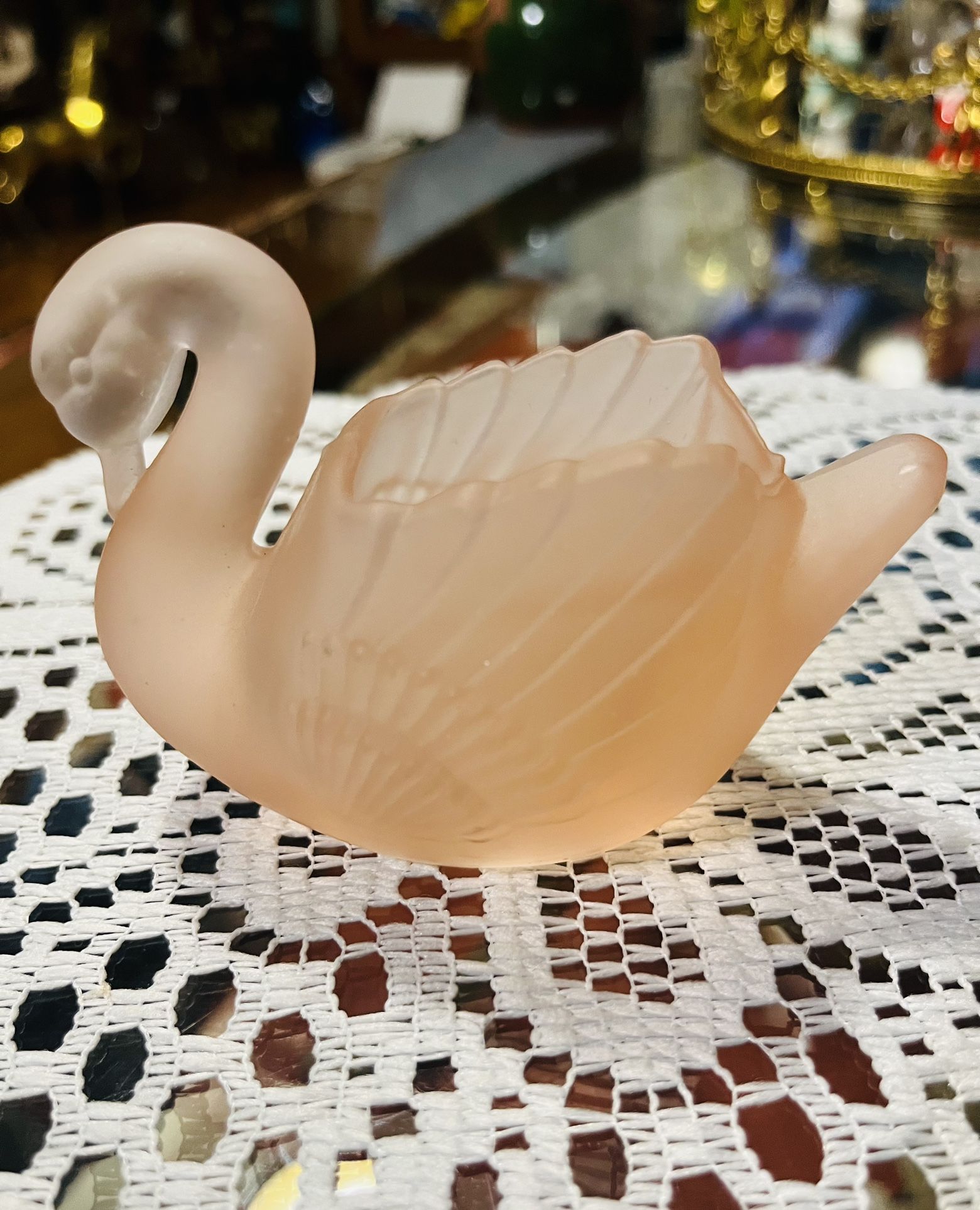 Vintage Frosted Pink Swan Trinket Tray