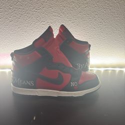 Suprem/nike