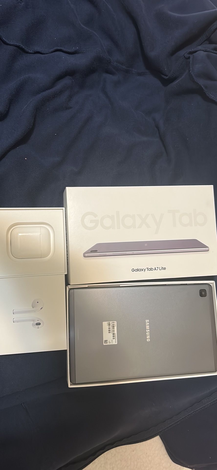 Samsung Tablet N Apple Airpod Bundle