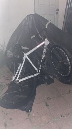 Throne bike