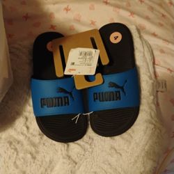 Puma Sandals Boys Size 4 New With Tags 