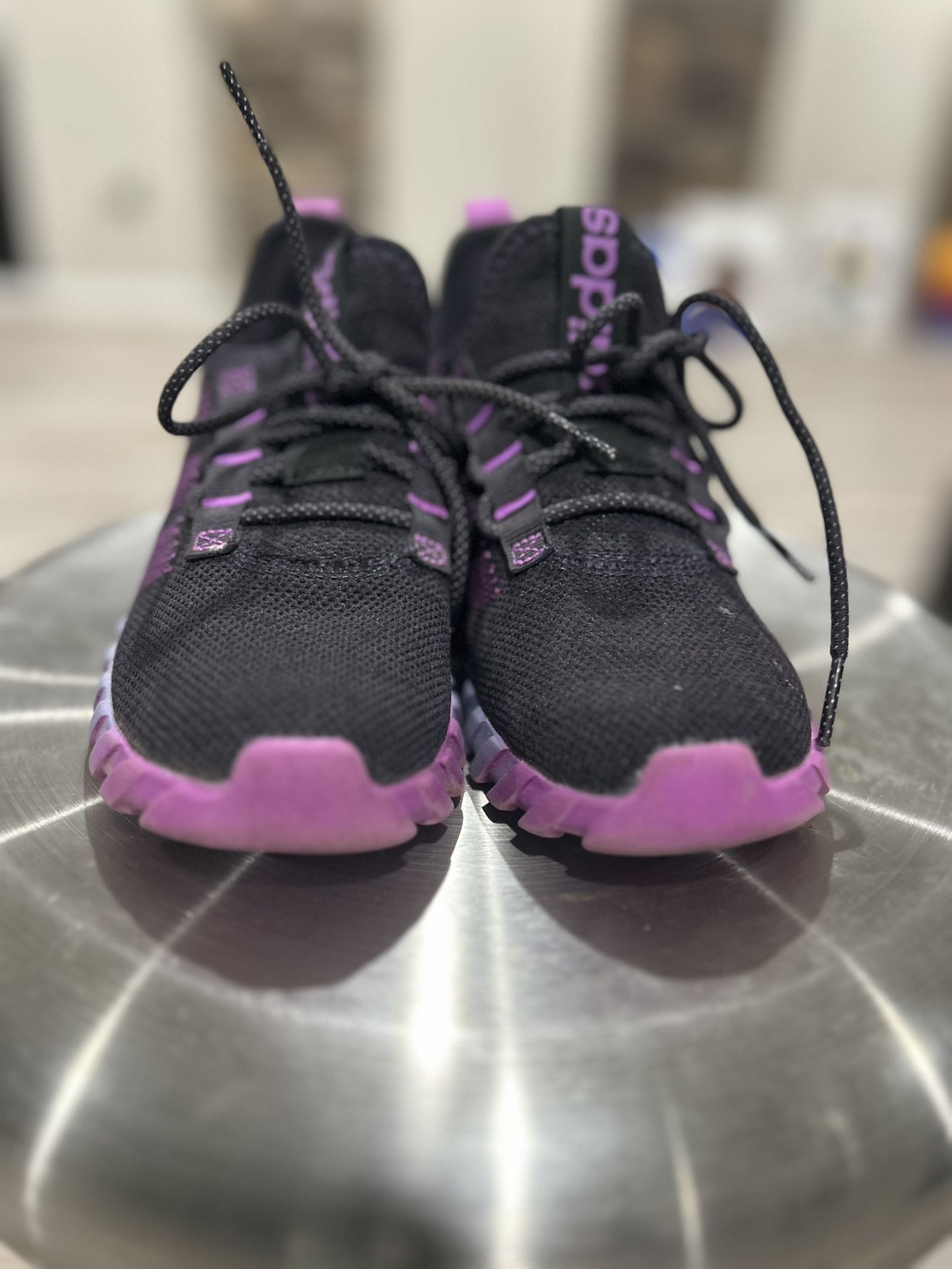 Adidas Girls Shoes Size 2.5y