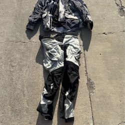 Motorcycle Jacket and Pants - Tourmaster Transtition 4 Sz XL + Scorpion Pants Sz XXL