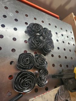 Metal roses