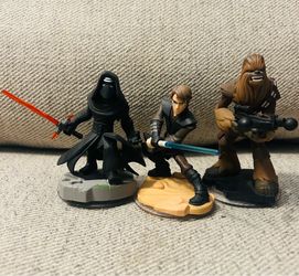 Star Wars figures  $5 each
