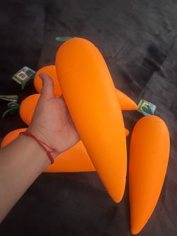 Squeeze carrot