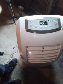 LG Air Conditioner 10,000 Btu