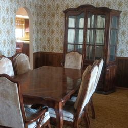 Beautiful Dining Room Set