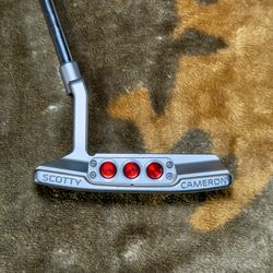 Titleist Scotty Cameron Select Newport 2 Putter 33"