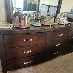 5 Pieces King Bed Set 