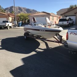1995 Glastron 17 Footer 