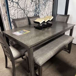 Perfect Gray Dining Set! $599 🩶⭐️