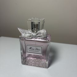 Dior perfume (Blooming bouquet)