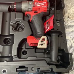 Milwaukee M18 FUEL 18V Brushless 1/2 in. Hammer Drill/Driver Gen-4 (Tool-Only)