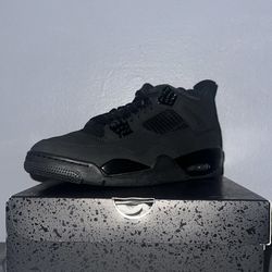 Jordan 4s Black Cat 10.5 