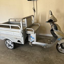 Electric Cargo Scooter With Truckbed - must take today!!