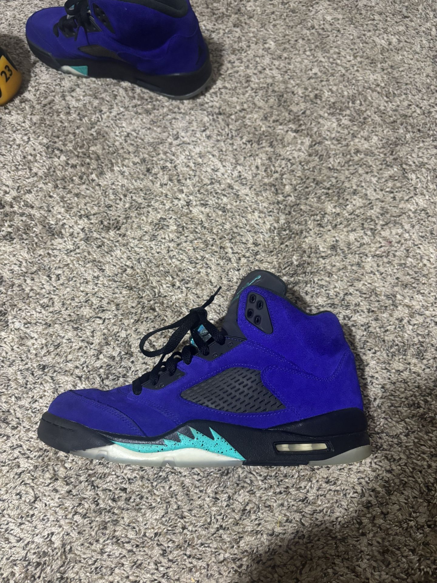 Alternate Grape 5s Size 10