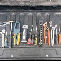 Mix Hand Tools Lot