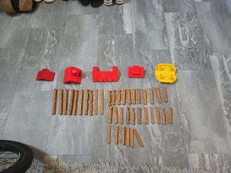 Lincoln logs lot