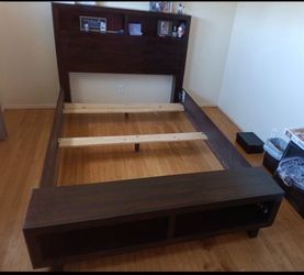 Queen bed