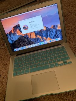 2013 MacBook laptop