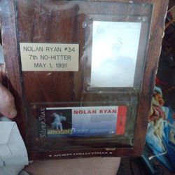 1991 Vintage Plaque Never opened