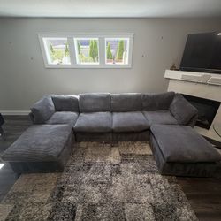 Fully Modular Cloud-Style Sectional w/ Dual Ottomans – Deep + Modern Comfort