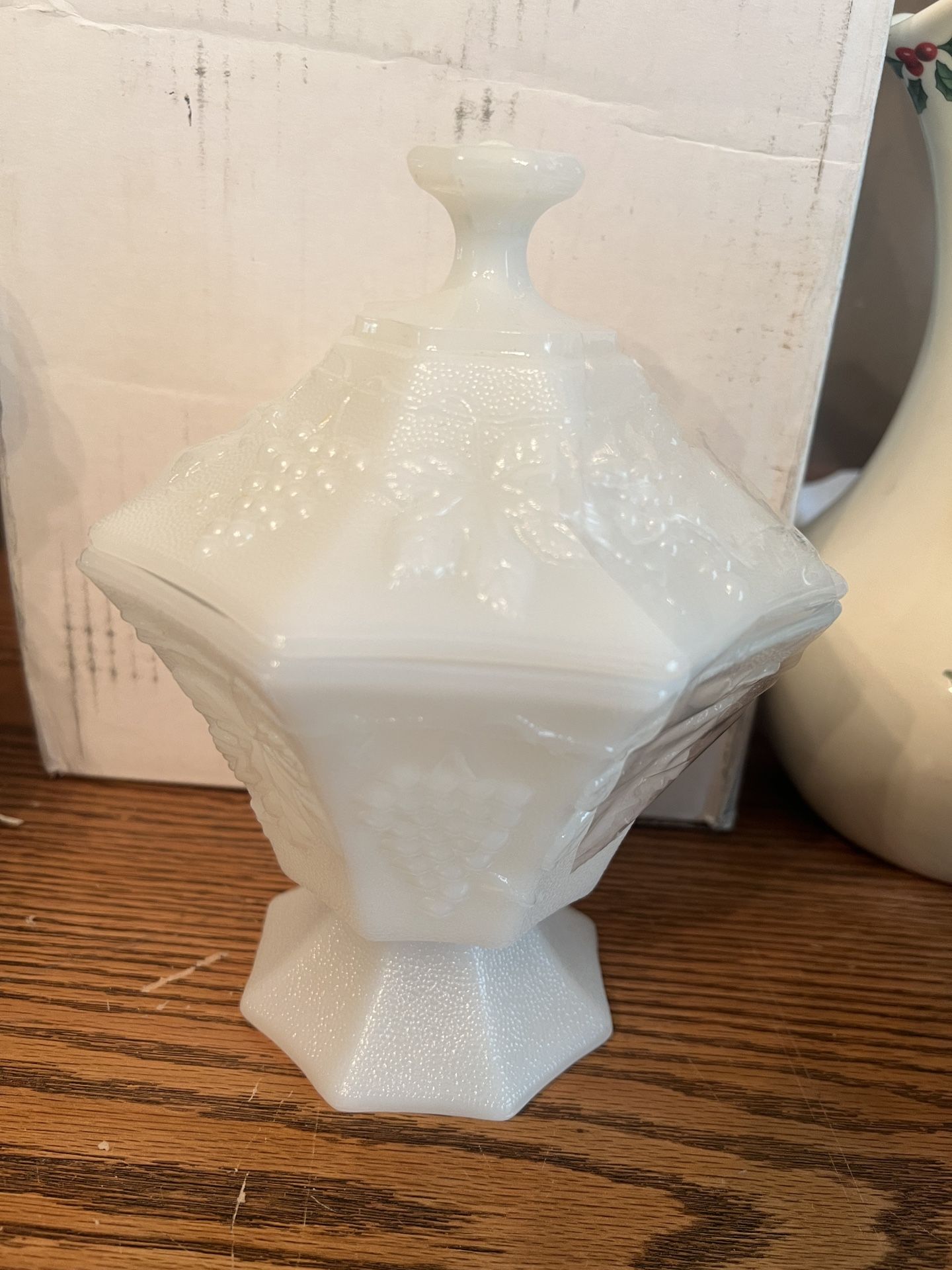 Vintage Anchor Hocking Milk Glass Candy Dish w Lid - Grape & Leaf Pattern